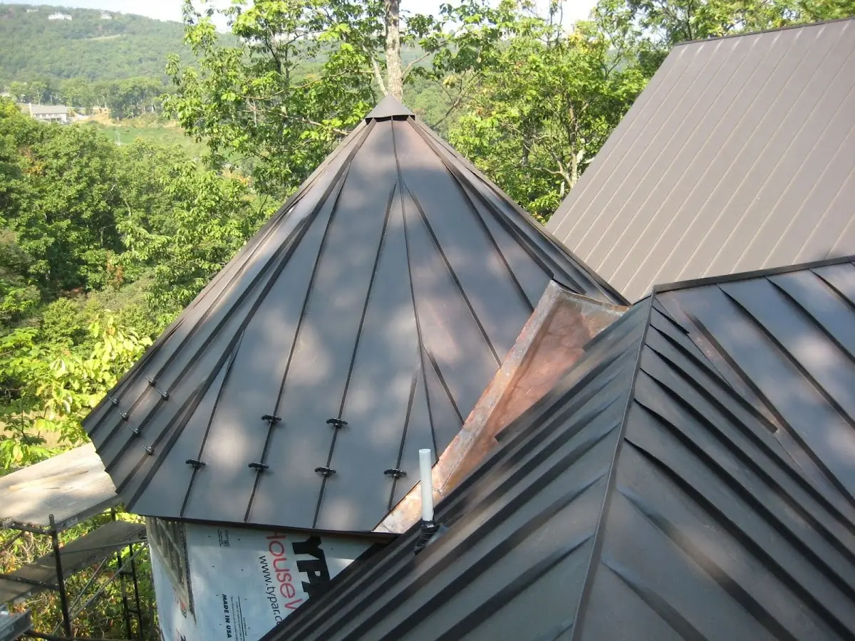 Professional Shingle Replacement & Repair by Craftsman Roofing in New Cuyama